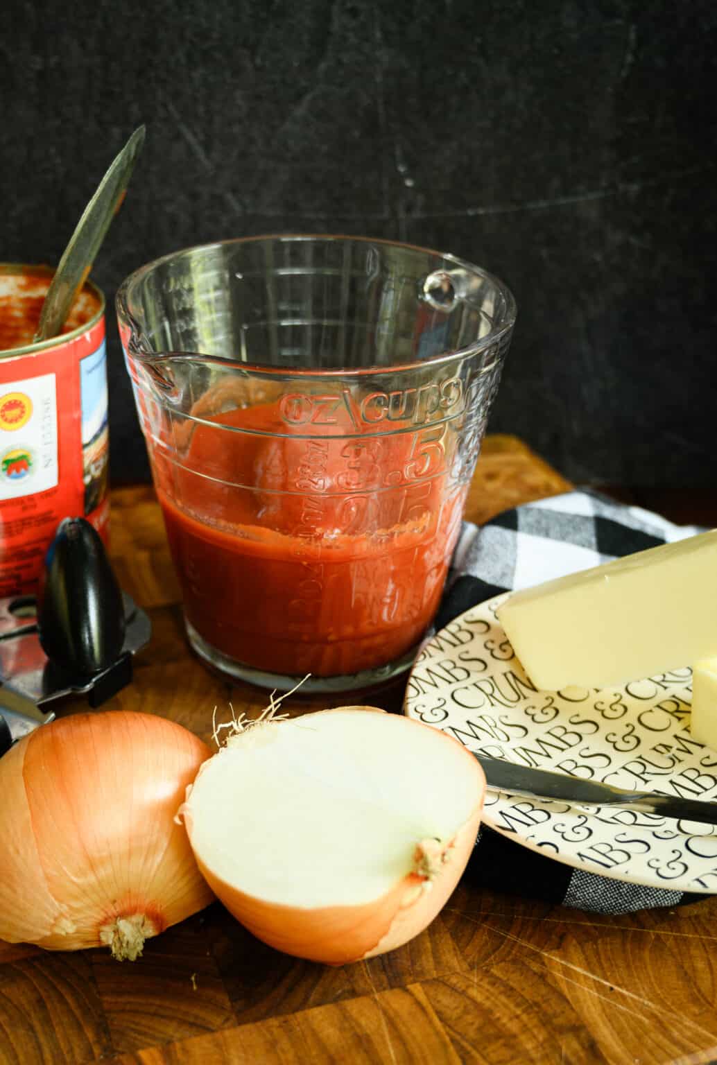 45 Minute Tomato Sauce with Butter and Onion Josie + Nina