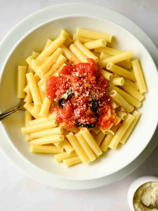 30 Minute Italian Tomato Sauce from Fresh Tomatoes Josie + Nina