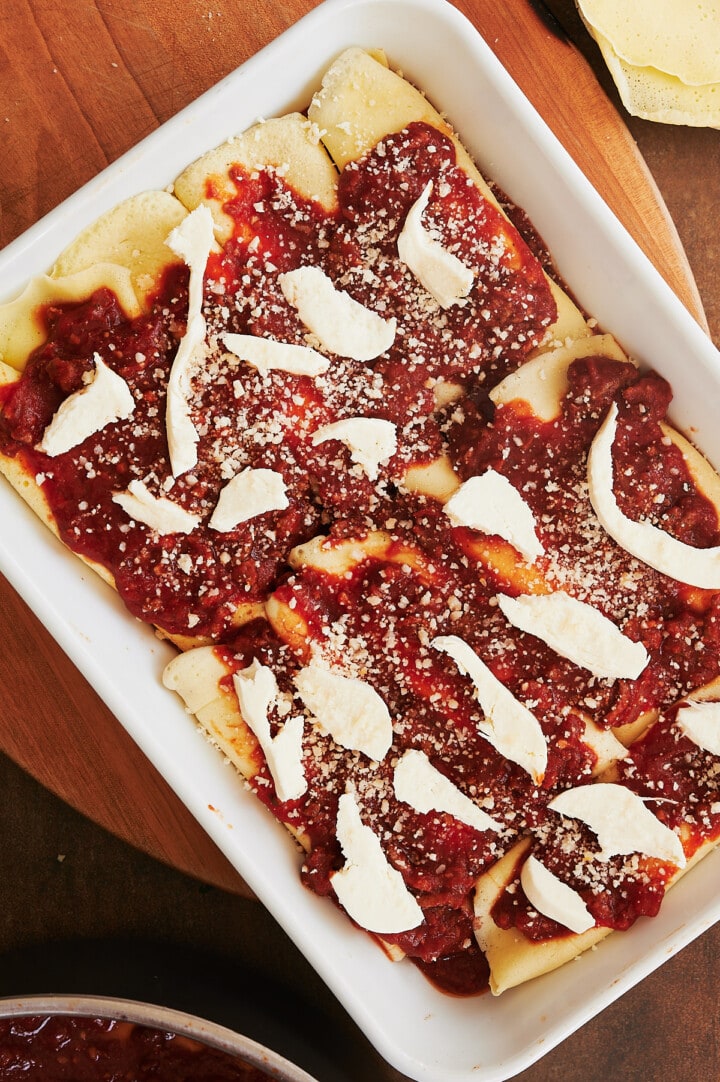 Baked Ground Beef and Ricotta Crepe Manicotti (Crespelle) | Josie + Nina
