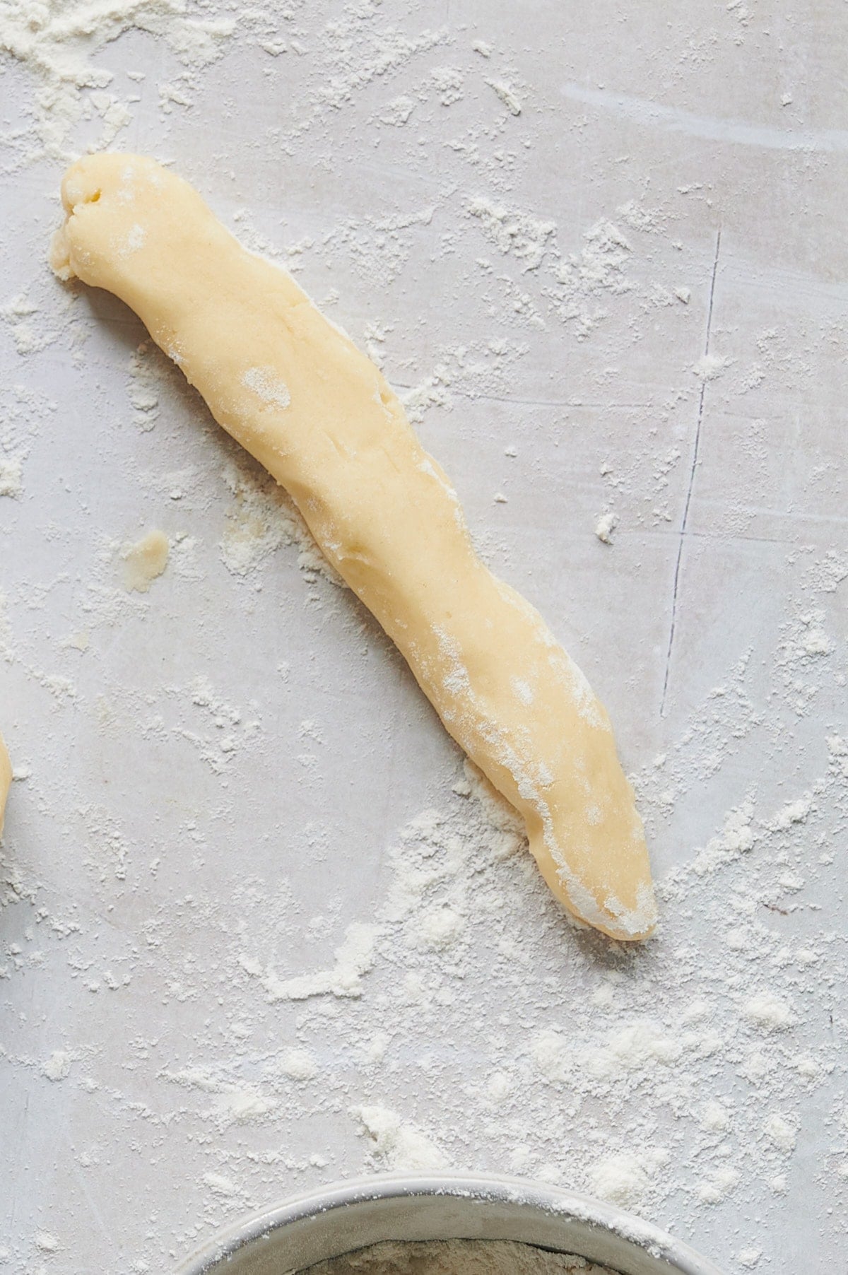 log of lemon knot dough for step 1 of rolling