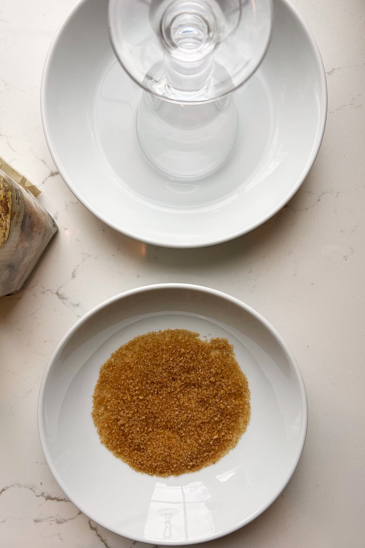 sugar rimming station for glasses for coffee.